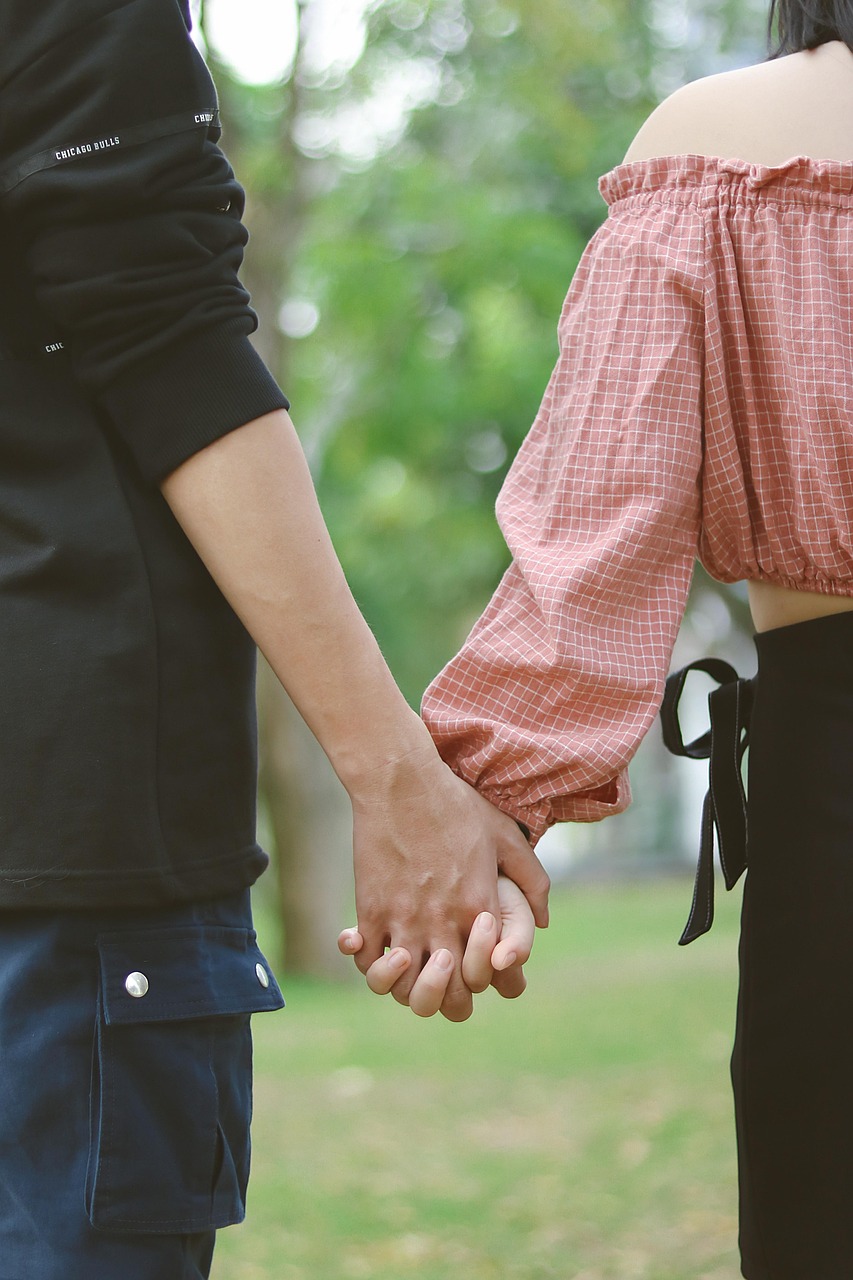 恋愛アプリで彼女作りたい男性心理を女性視点で理解するには？